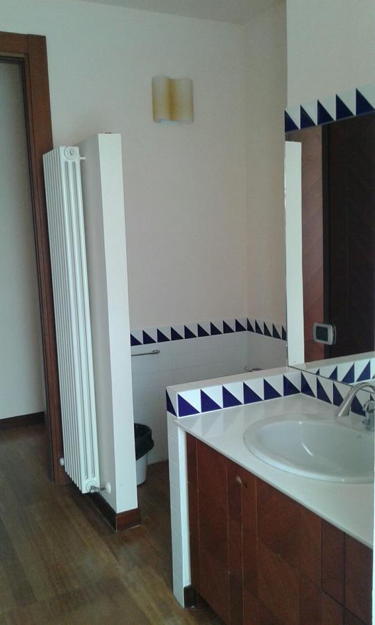 B & B Paradiso โลเรโต ภายนอก รูปภาพ